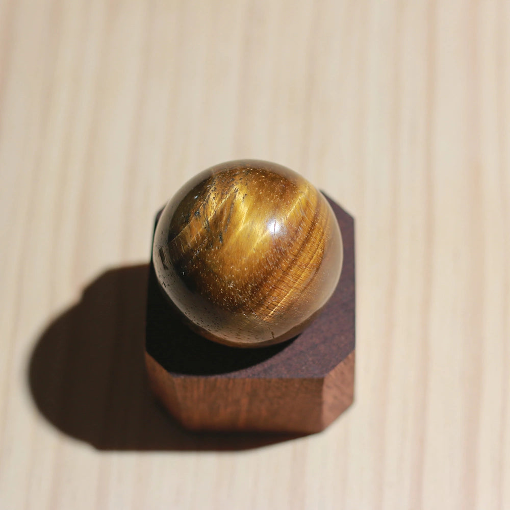 Red Tiger's Eye Sphere / Crystal Carving / Crystal Ball / Healing Reiki Crystal Gift Home Decor | Solar Plexus Chakra | Manipura